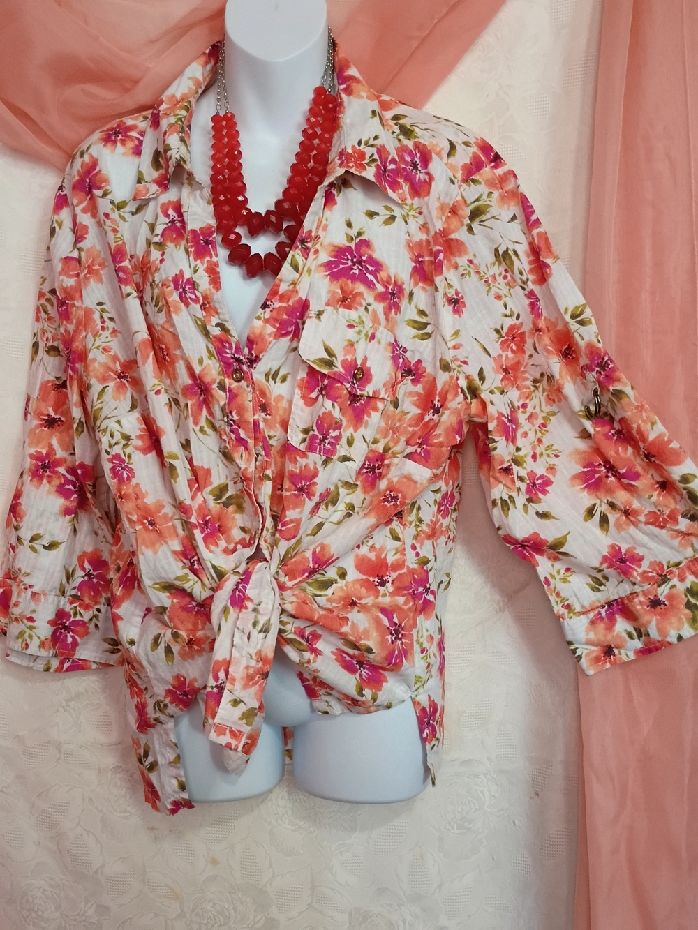 Karen Scott Ladies White Floral Button-Down Tie Front Shirt Sz 3X